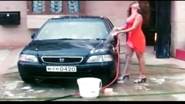 Prachtige brunette seksfilm gratis Kristall Rush houdt van hardcore buttsex
