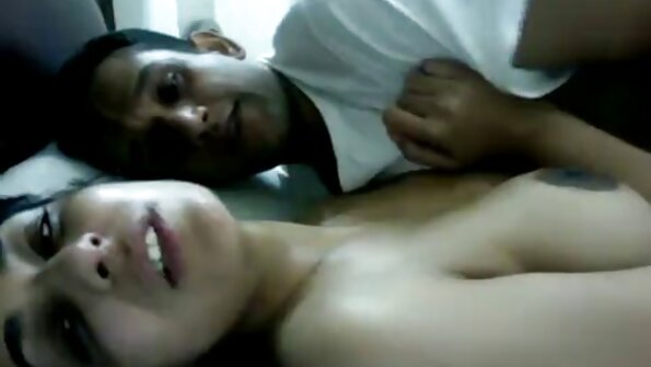 Met kousen geklede bubbelkont MILF Ashley homo seksfilms Fires wordt verduisterd